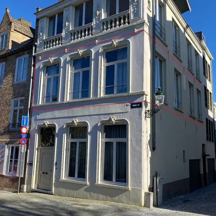 Rent this 1 bed apartment on Groenerei 6 in 8000 Bruges, Belgium