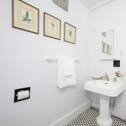 Image 4 - 108 E 86th St Apt 1sw, New York, 10028 - Apartment for sale