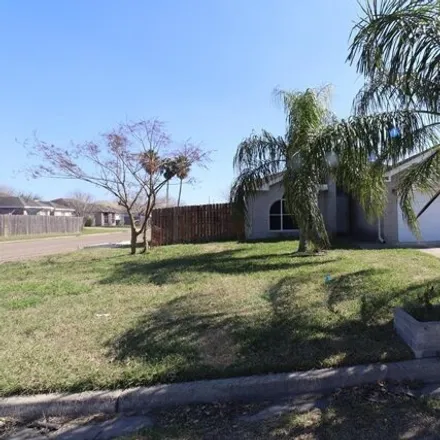 Image 1 - 3093 Bayview Avenue, Harlingen, TX 78552, USA - House for rent