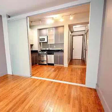 Image 3 - 10 Waverly Place - Apartment for rent