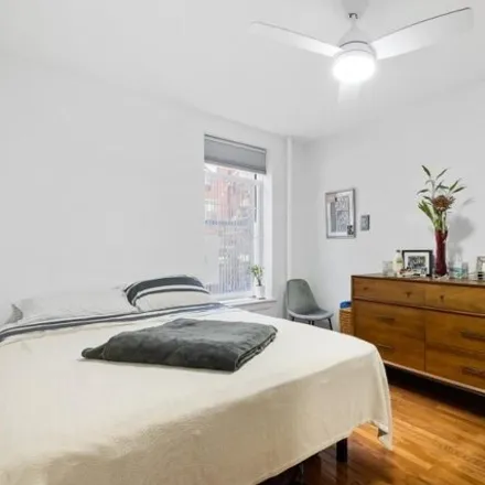 Image 3 - 317 East 3rd Street, New York, NY 10009, USA - Apartment for sale