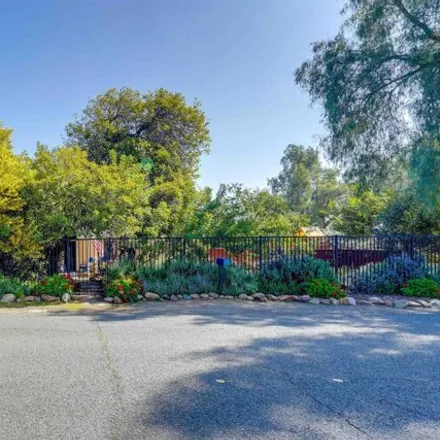 Image 3 - 595 Tyrone Street, Fletcher Hills, El Cajon, CA 92020, USA - House for sale