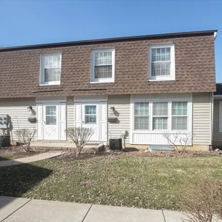 Buy this 2 bed condo on Woodcutter Lane in Wheaton, IL 60187