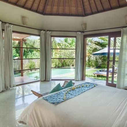 Rent this 3 bed house on Canggu in Bali, Indonesia