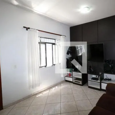 Buy this 3 bed house on Rua Alonso Peres 578 in Vila Medeiros, São Paulo - SP