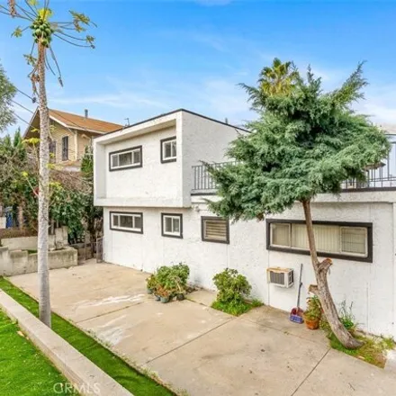 Buy this 1studio house on Glendale Boulevard in Los Angeles, CA 90026