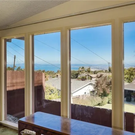 Image 8 - 26915 Grayslake Road, Rancho Palos Verdes, CA 90275, USA - House for sale