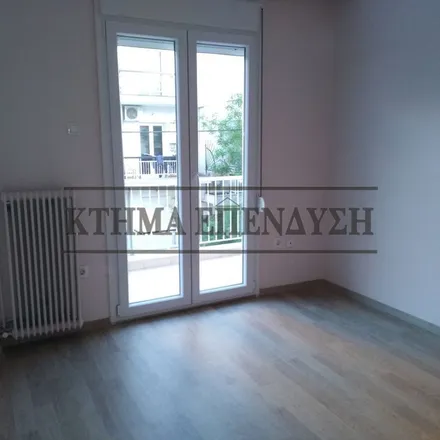 Rent this 3 bed apartment on Κ. Κρυστάλλη 2 in Thessaloniki, Greece
