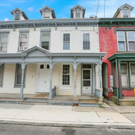 Buy this 3 bed townhouse on 704 Walnut Street in Lebanon, PA 17042
