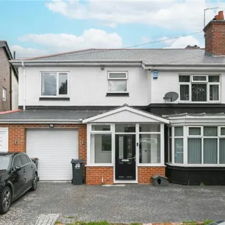 Buy this 5 bed duplex on 30 Poplar Avenue in Harborne, B17 8ES