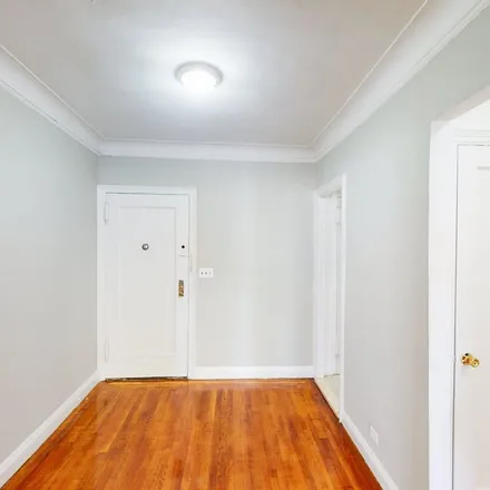 Rent this 1 bed apartment on 3600 Oxford Avenue in New York, NY 10463