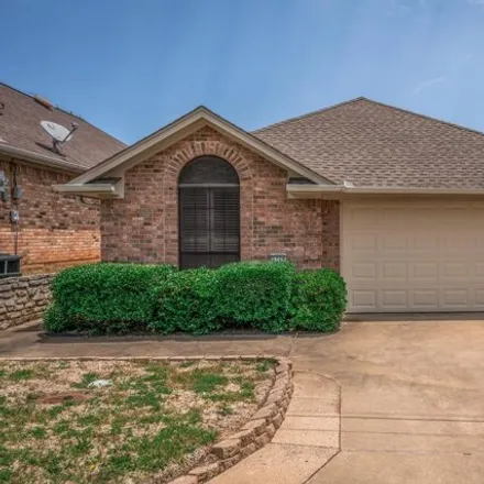 Buy this 3 bed house on 2724 Timberwood Trail in Longview, TX 75605