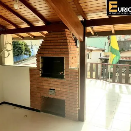 Buy this 5 bed house on Rua Manaus in Centro, Vinhedo - SP