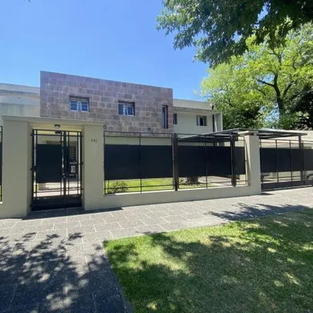 Buy this 6 bed house on Carlos Pellegrini 771 in Adrogué, Argentina