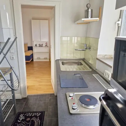 Rent this 1 bed apartment on Krähennest in Krefelder Straße 47-49, 50670 Cologne