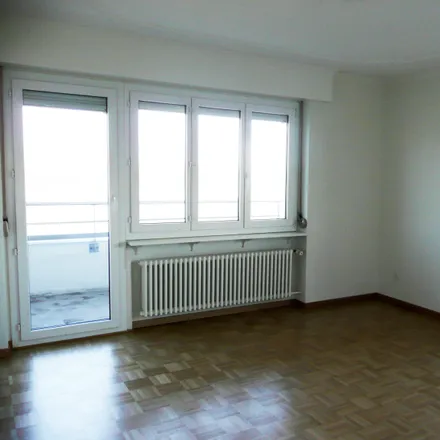 Image 2 - Gschwaderstrasse 1, 8610 Uster, Switzerland - Apartment for rent