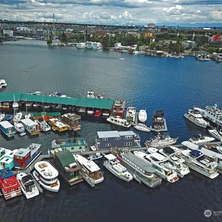 Buy this studio house on Seattle Marina in 2401 North Northlake Way, Seattle