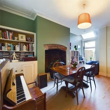 Image 3 - 32 Lincoln Avenue, Manchester, M19 3LB, United Kingdom - Townhouse for sale