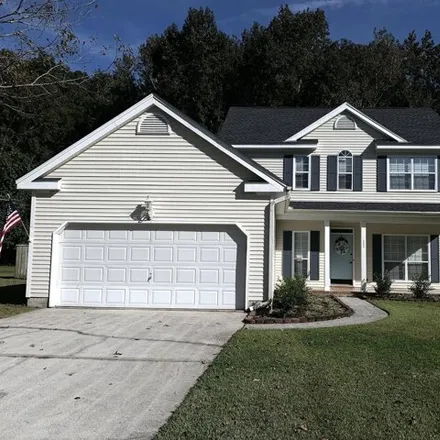 Rent this 3 bed house on 113 Cairnwell Pass in Colonial Heights, Goose Creek