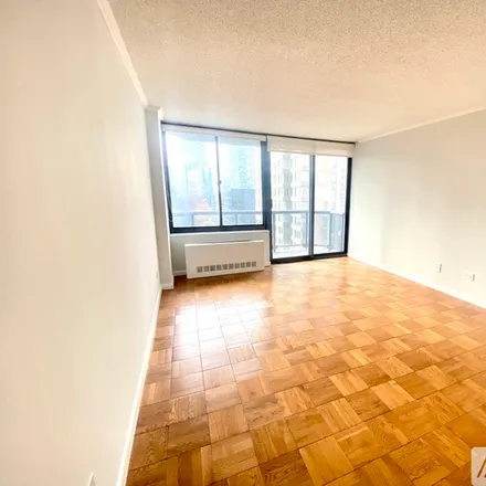 Image 4 - W 48th St, Unit 41H - Apartment for rent