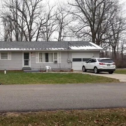 Buy this 2 bed house on 15862 Barnes Drive in Richland Township, OH 43310