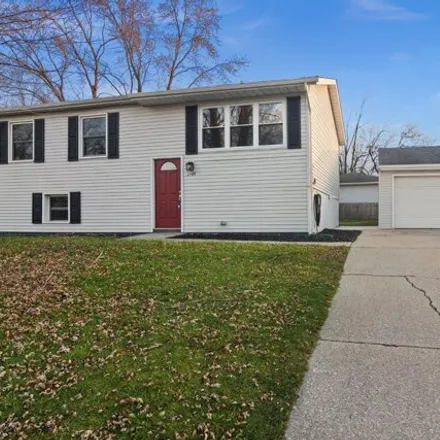 Buy this 5 bed house on 2915 West 73rd Place in Merrillville, IN 46410