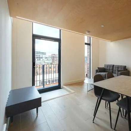 Image 3 - St George's Gardens, Spinners Way, Manchester, M15 4TZ, United Kingdom - Room for rent