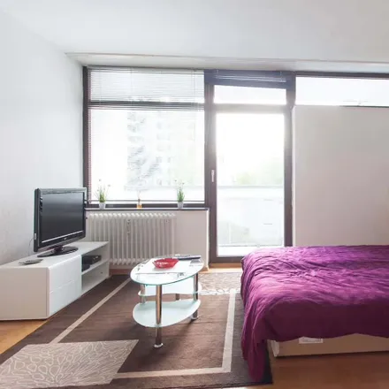 Rent this 1 bed apartment on Warmbrunner Straße 17 in 90473 Nuremberg, Germany