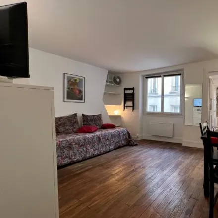 Rent this studio room on Paris 1er Arrondissement