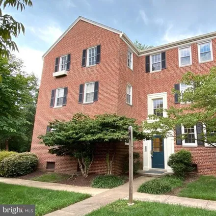 Rent this 2 bed condo on Belle View Boulevard in Belle Haven, Fairfax County