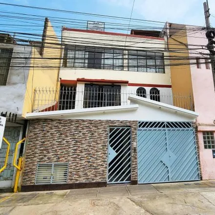 Buy this 4 bed apartment on Institución Educativa Jean Piaget College in Calle Gorriones, Las Palmeras