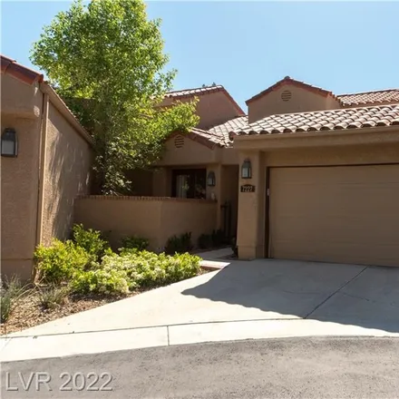 Image 2 - 7214 Mission Hills Drive, Spring Valley, NV 89113, USA - Townhouse for rent