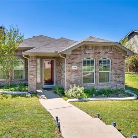 Buy this 3 bed house on 2235 Julian Drive in McKinney, TX 75071