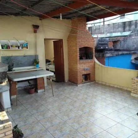 Buy this 3 bed house on Rua Manoel Pires Maciel in São Rafael, São Paulo - SP