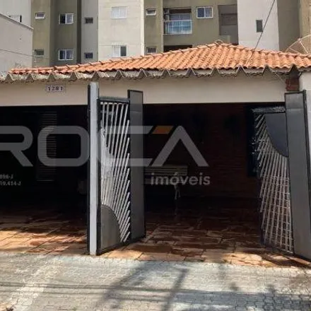 Rent this 3 bed house on Qualidade Casa de Carnes in Avenida Doutor Carlos Botelho, Jardim Alvorada