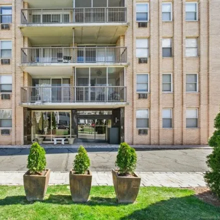 Rent this 1 bed condo on 65 Glenbrook Road in Glenbrook, Stamford