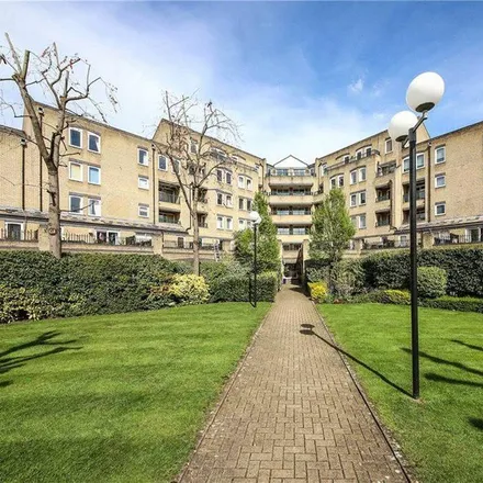 Image 4 - Conant Mews, London, E1 8RZ, United Kingdom - Apartment for rent