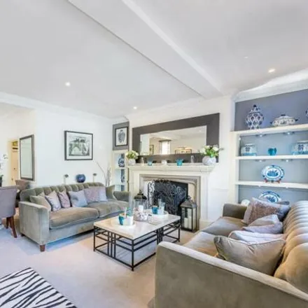 Image 3 - Frognal, Barnet, London, Nw3 - Apartment for rent