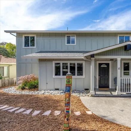 Buy this 4 bed house on 18440 4th Avenue in Boyes Hot Springs, Sonoma County