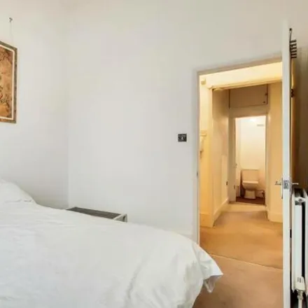 Image 7 - 254 St. Paul's Road, London, N1 2LJ, United Kingdom - Apartment for sale