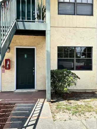 Buy this 2 bed condo on 392 Oak Rose Lane in Hillsborough County, FL 33612