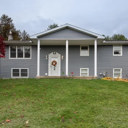 Buy this 3 bed house on 207 Moosic Street in Olyphant, Lackawanna County