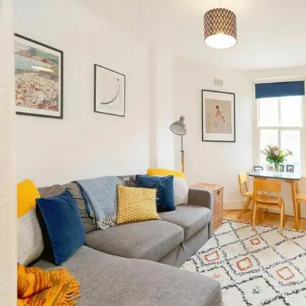 Buy this 1 bed apartment on Dover Flats in Old Kent Road, London