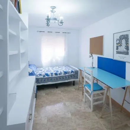 Image 8 - Col·legi d'Educació Infantil i Primària Les Sitges, Calle Camp de Cigronet, 46100 Burjassot, Spain - Apartment for rent