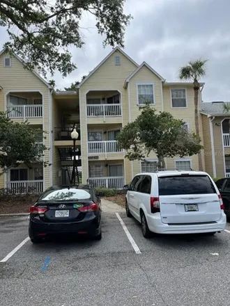 Rent this 1 bed condo on Piccadilly Lane in MetroWest, Orlando