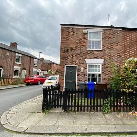 Rent this 2 bed house on Davenfield Grove in Manchester, M20 6UA