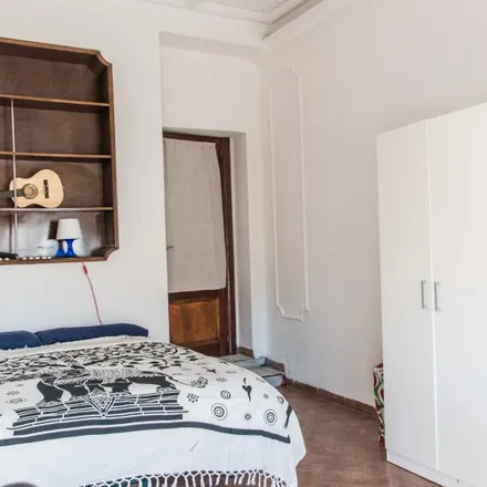 Image 3 - Carrer de Sogorb, 46004 Valencia, Spain - Room for rent