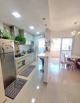 Buy this 2 bed apartment on Rua Ovídio Bradamante Toledo in Tubalina, Uberlândia - MG