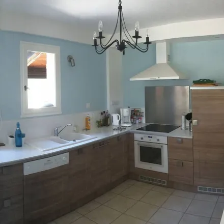 Rent this 3 bed house on 13490 Jouques