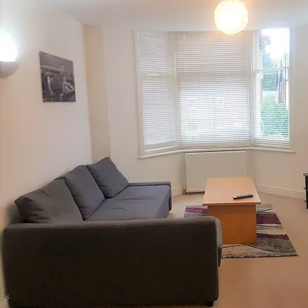 Image 1 - Central Swindon South, SN1 4AY, United Kingdom - Apartment for rent